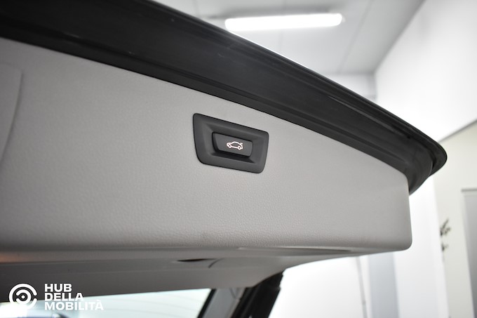 BMW 318d Touring Business Advantage aut.